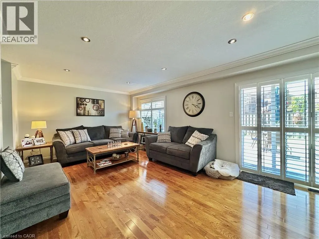 1409 OLD ZELLER Drive