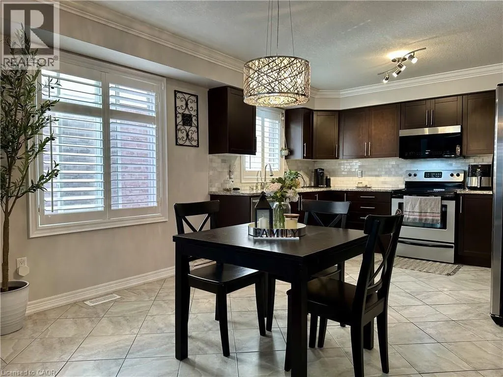 1409 OLD ZELLER Drive