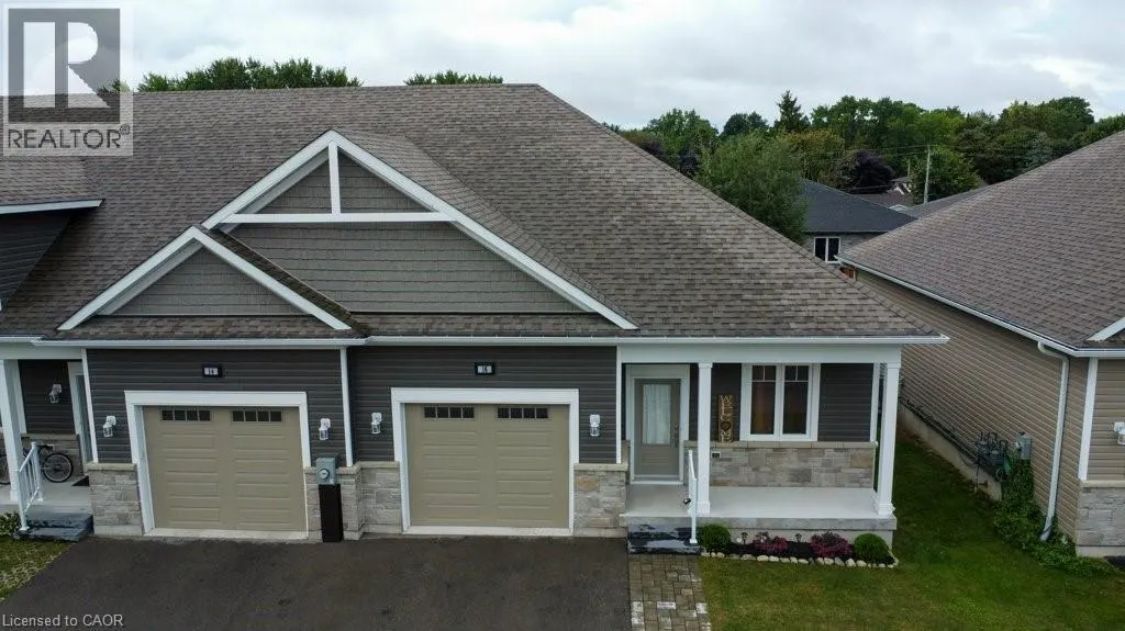24 GEORGE Street N Unit# 16, #16