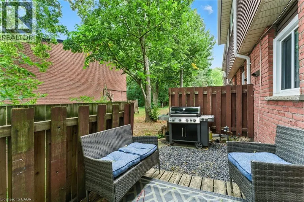 100 BLUEVALE Street N Unit# 25, #25