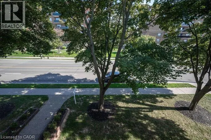1212 FENNELL Avenue E Unit# 303, #303