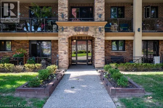 1212 FENNELL Avenue E Unit# 303, #303