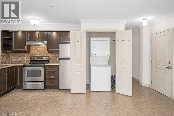 1212 FENNELL Avenue E Unit# 303, #303