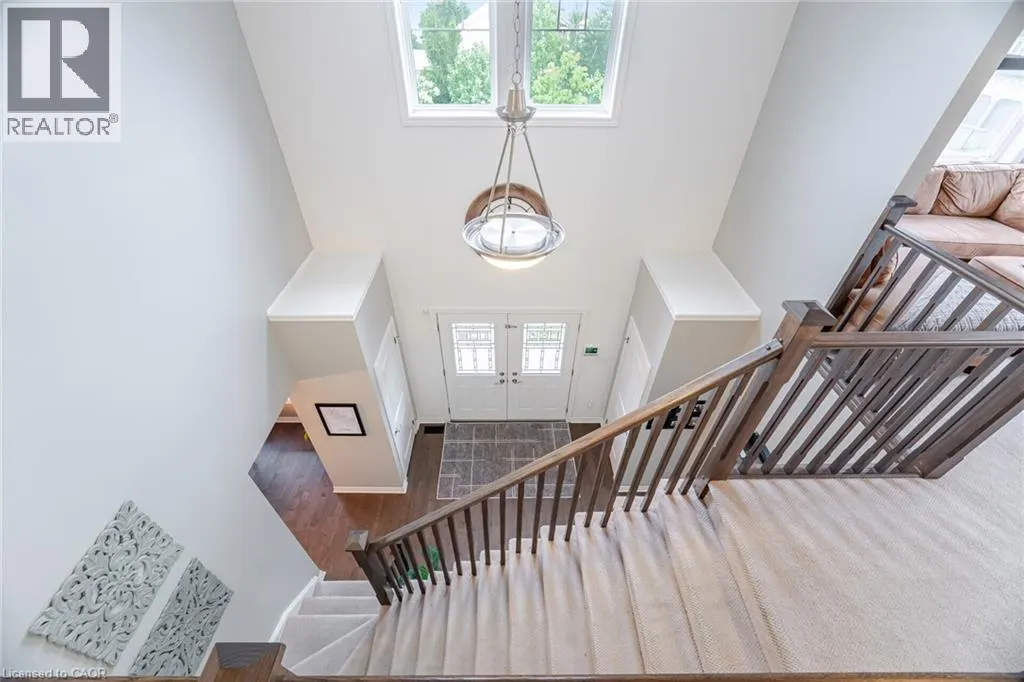 387 GRAVEL RIDGE Trail
