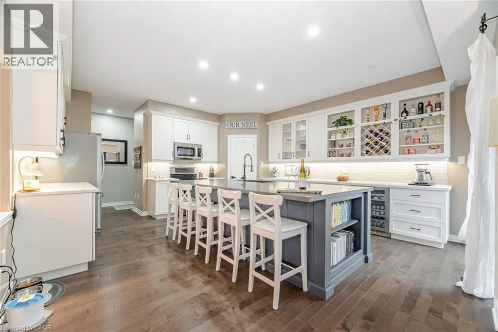 387 GRAVEL RIDGE Trail