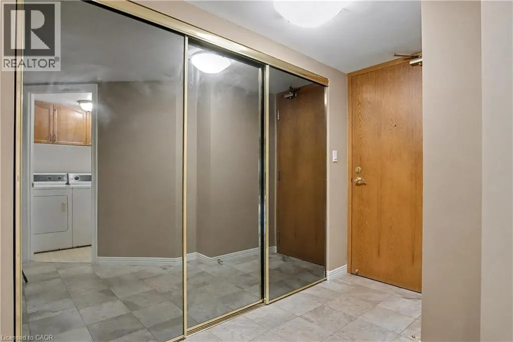 190 HESPELER Road Unit# 1801, #1801