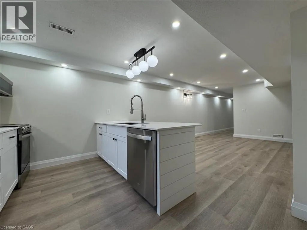 92 CONNELLY Drive Unit# Lower, #Lower