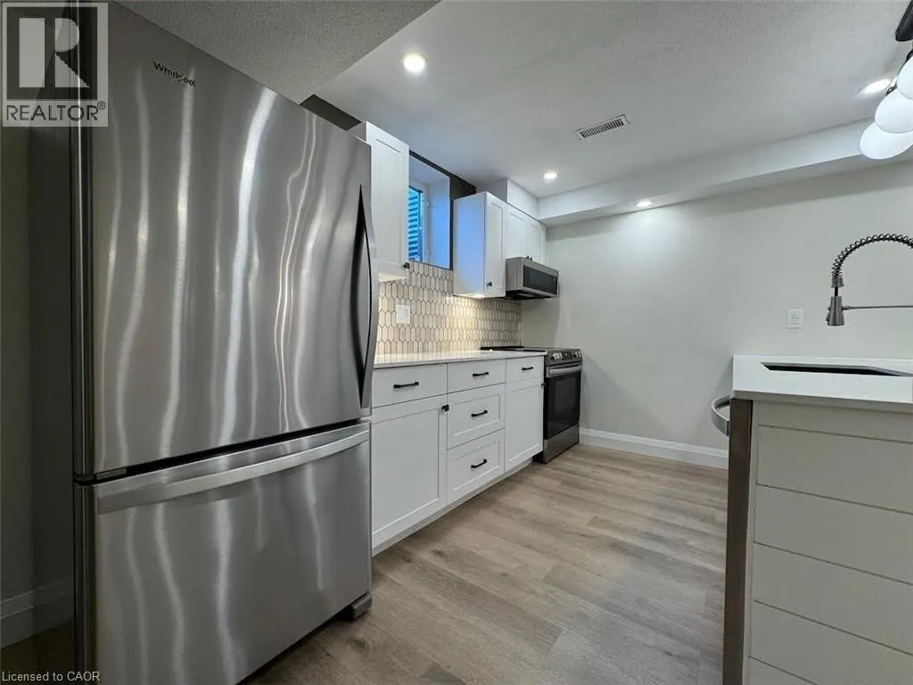 92 CONNELLY Drive Unit# Lower, #Lower