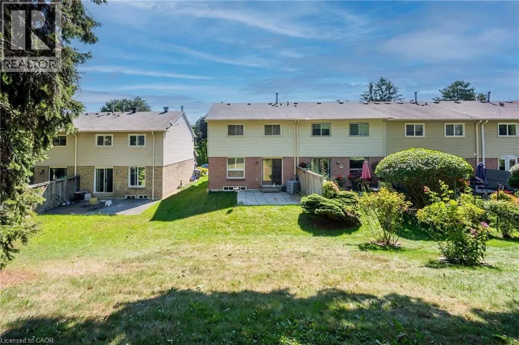 815 SWEETWATER Crescent