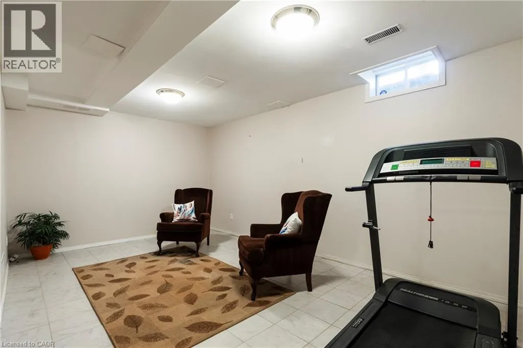 10 CADHAM Boulevard Unit# 37, #37