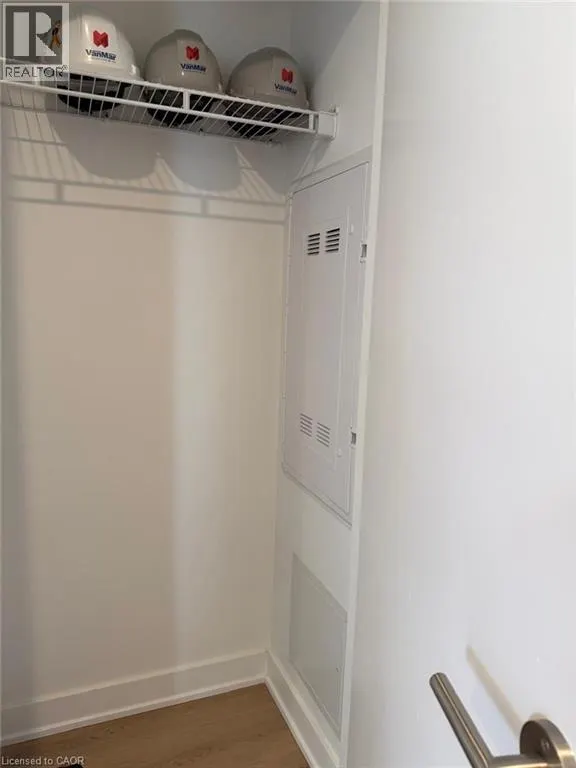 25 WELLINGTON Street Unit# 1110, #1110