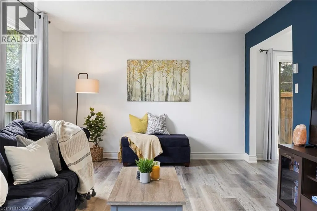 766 WALTER Street Unit# D, #D