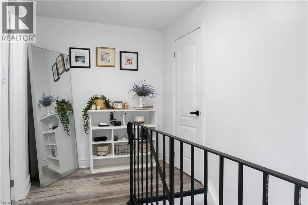766 WALTER Street Unit# D, #D