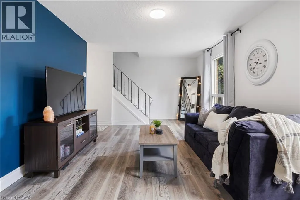 766 WALTER Street Unit# D, #D