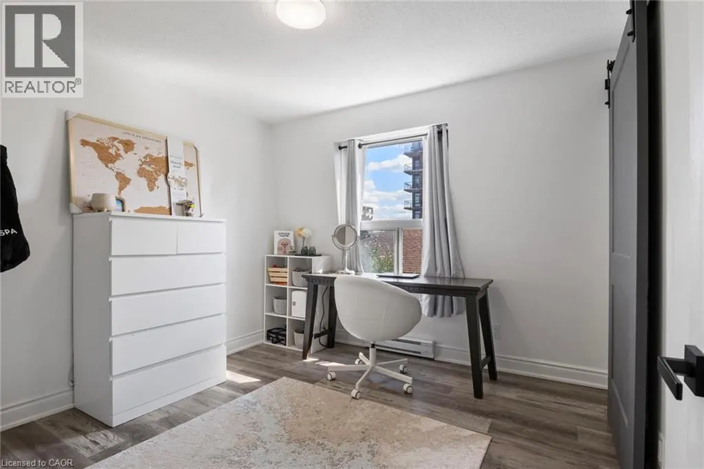 766 WALTER Street Unit# D, #D