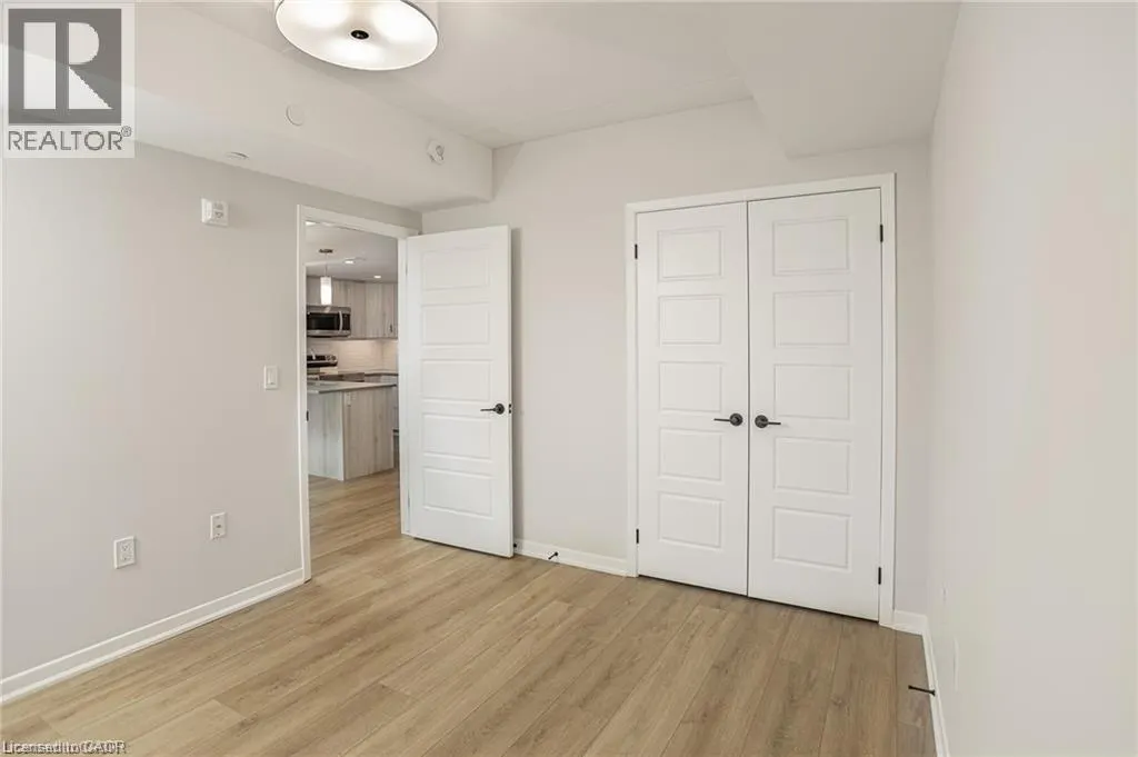 3998 VICTORIA Avenue Unit# 202, #202