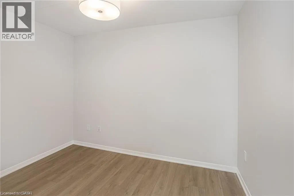 3998 VICTORIA Avenue Unit# 202, #202