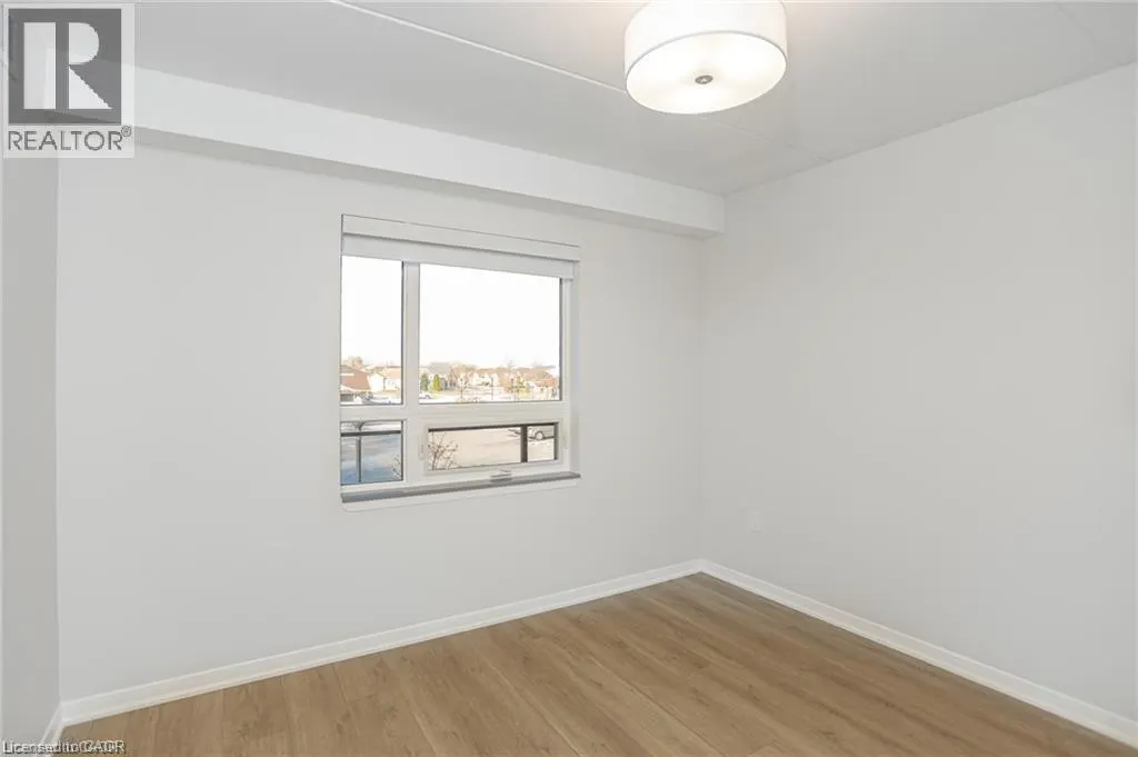 3998 VICTORIA Avenue Unit# 202, #202
