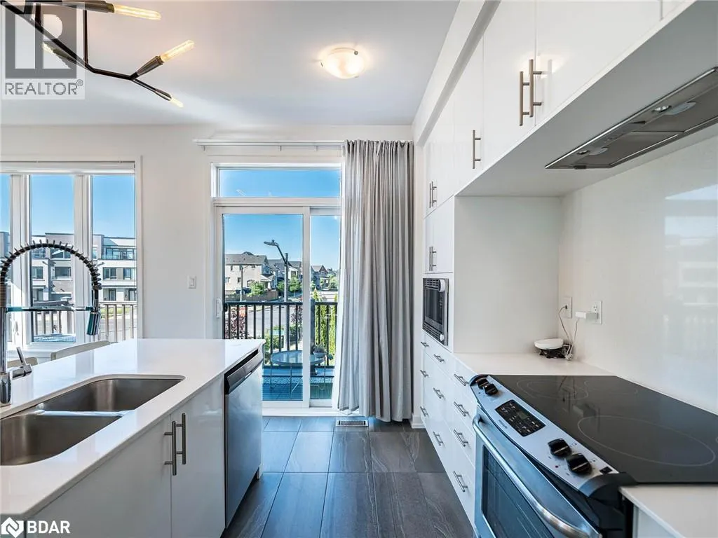 3128 MINTWOOD Circle