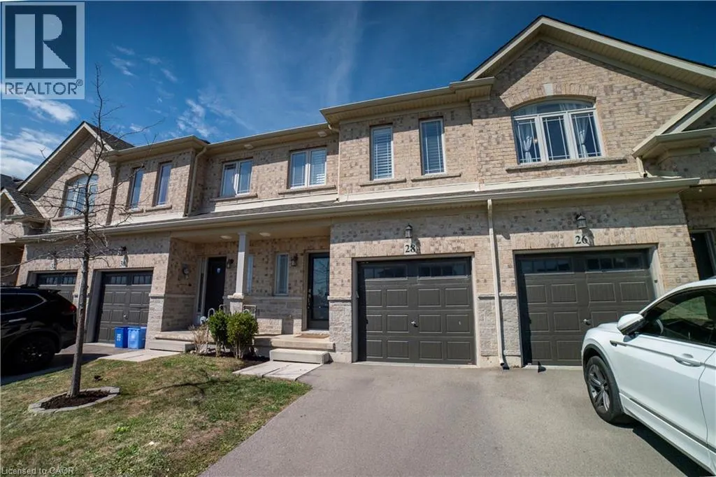 28 KINGSBOROUGH Drive