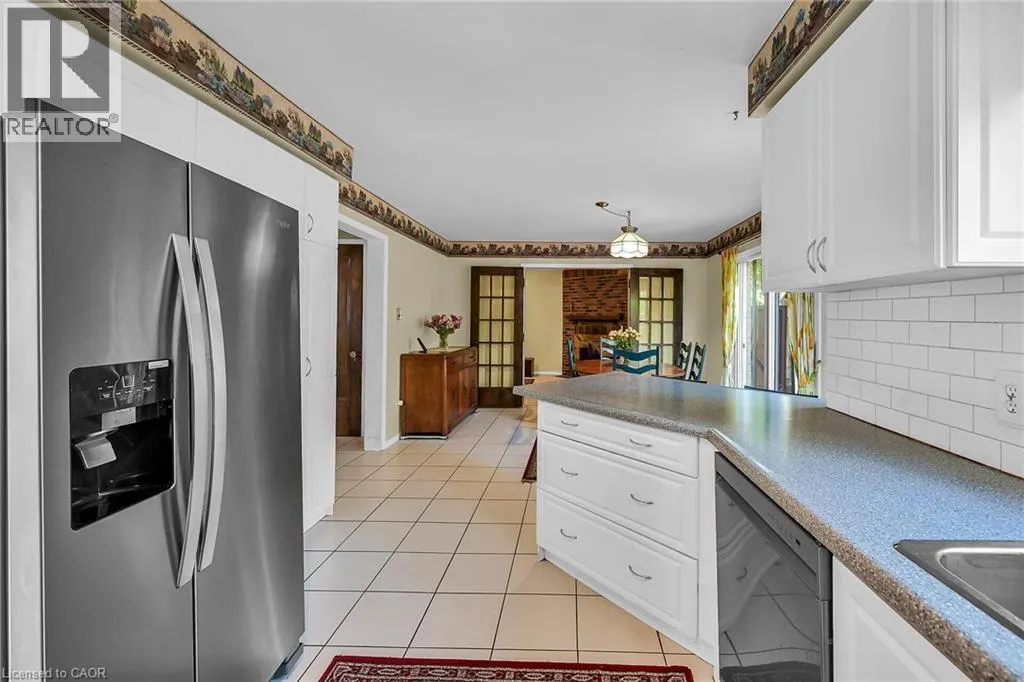 70 GOLFVIEW Crescent
