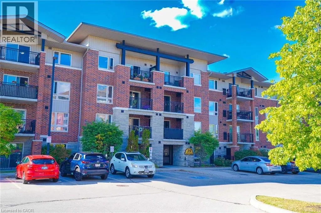 39 GOODWIN Drive Unit# 106, #106