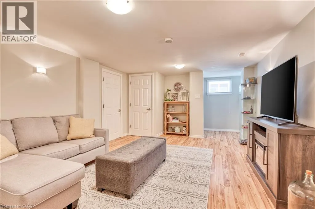 309 EAST 45TH Street