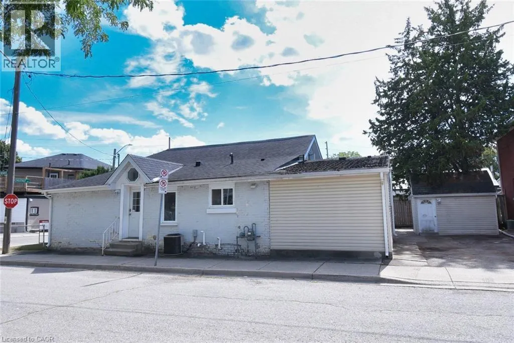 139 CHESTNUT Avenue