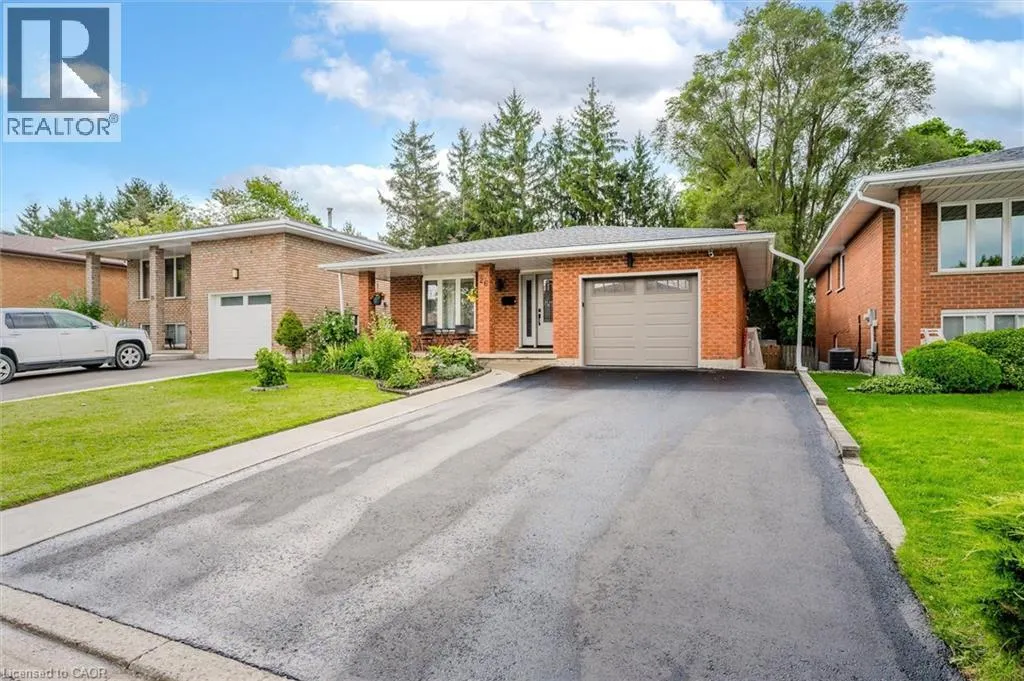 26 LORRAINE Drive