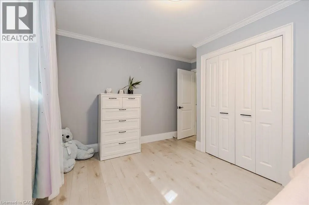 26 LORRAINE Drive