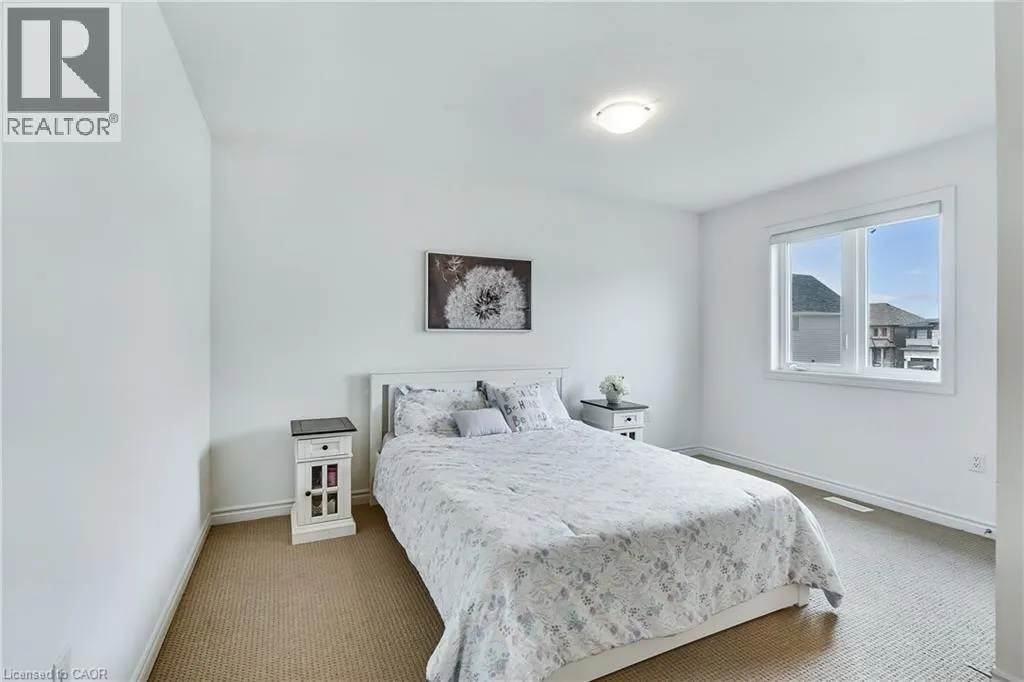 84 COOKE Avenue