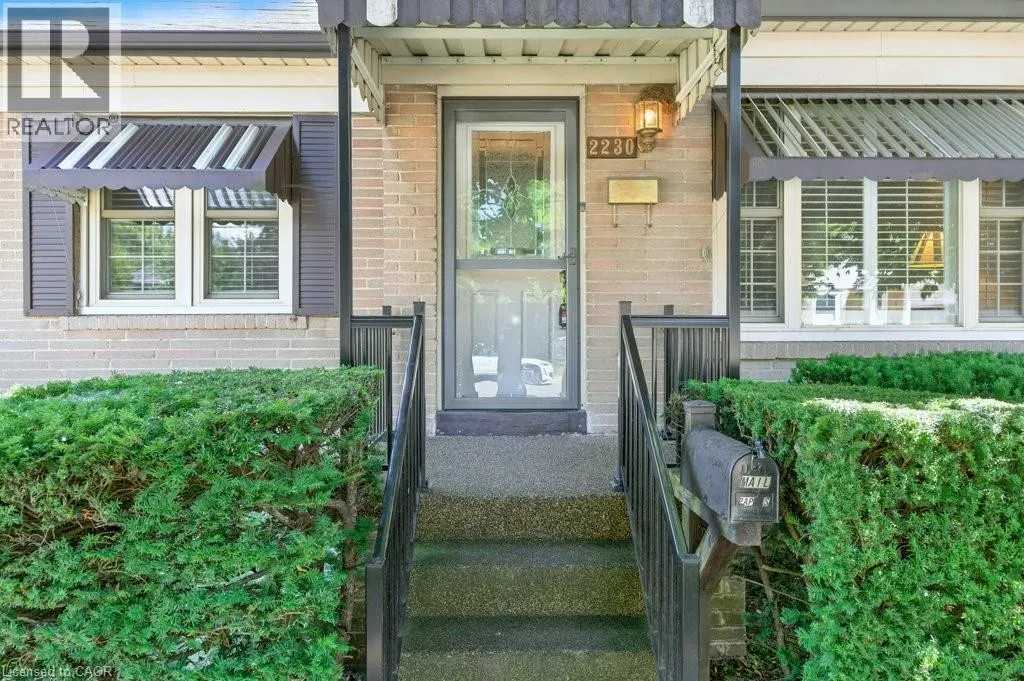 2230 COURTLAND Drive