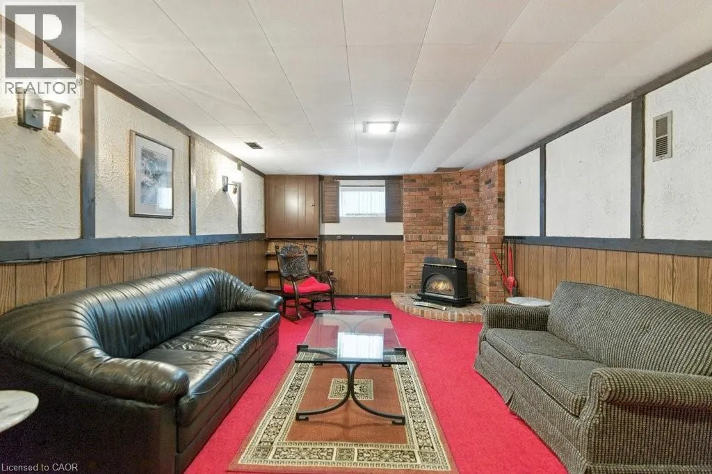 2230 COURTLAND Drive