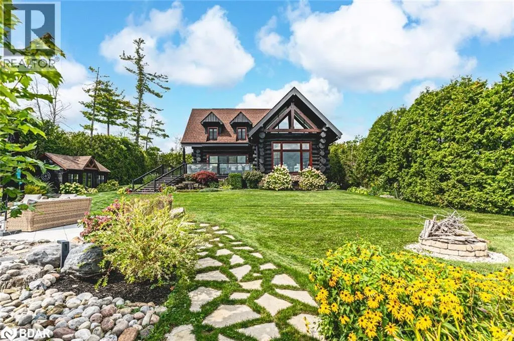 2 SUNNYSIDE Avenue