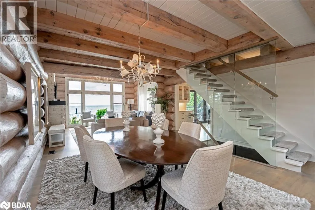 2 SUNNYSIDE Avenue