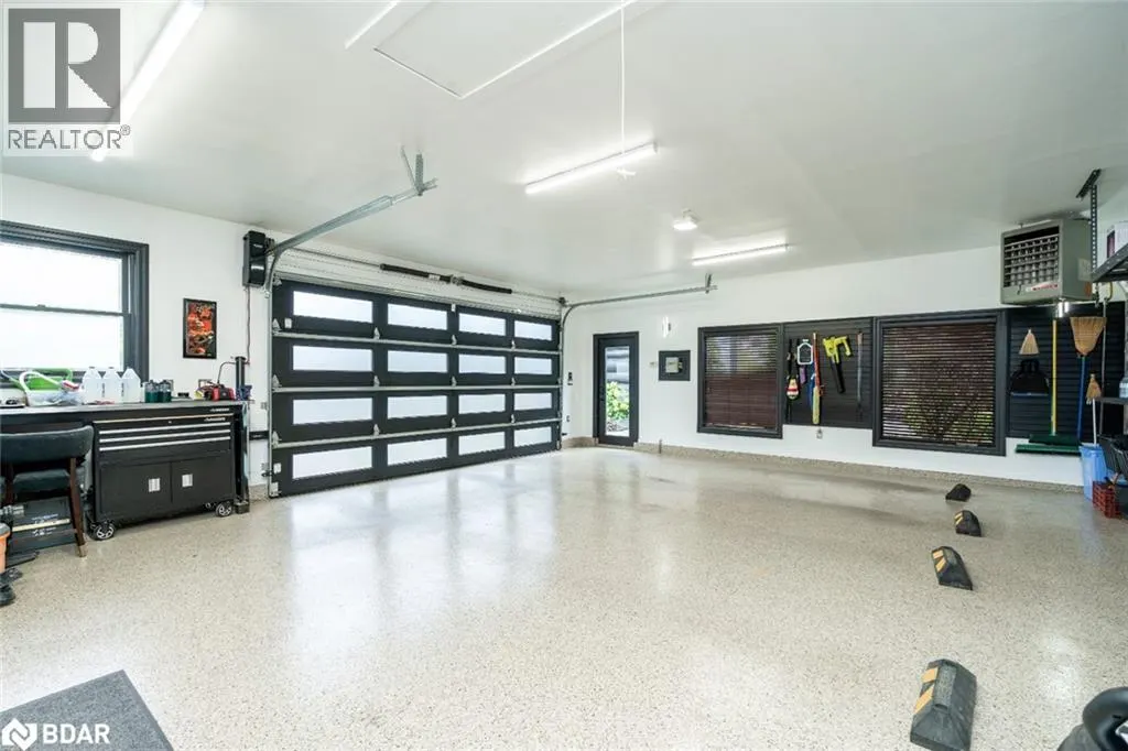 2 SUNNYSIDE Avenue