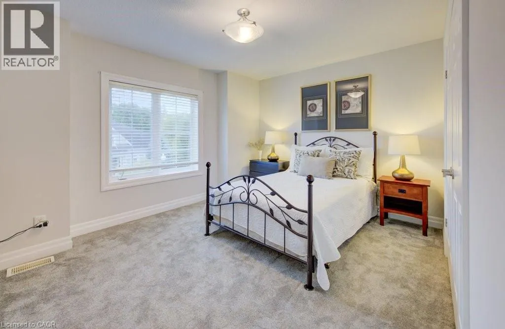 276 SIMS ESTATE Drive Unit# 11, #11