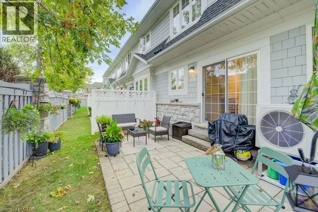 276 SIMS ESTATE Drive Unit# 11, #11