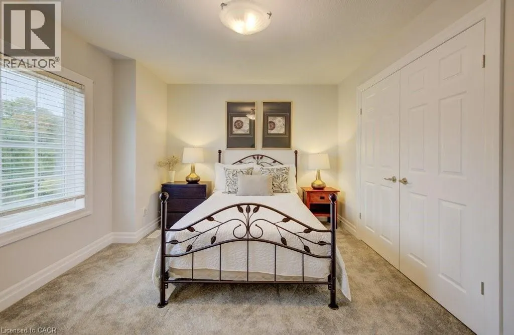 276 SIMS ESTATE Drive Unit# 11, #11