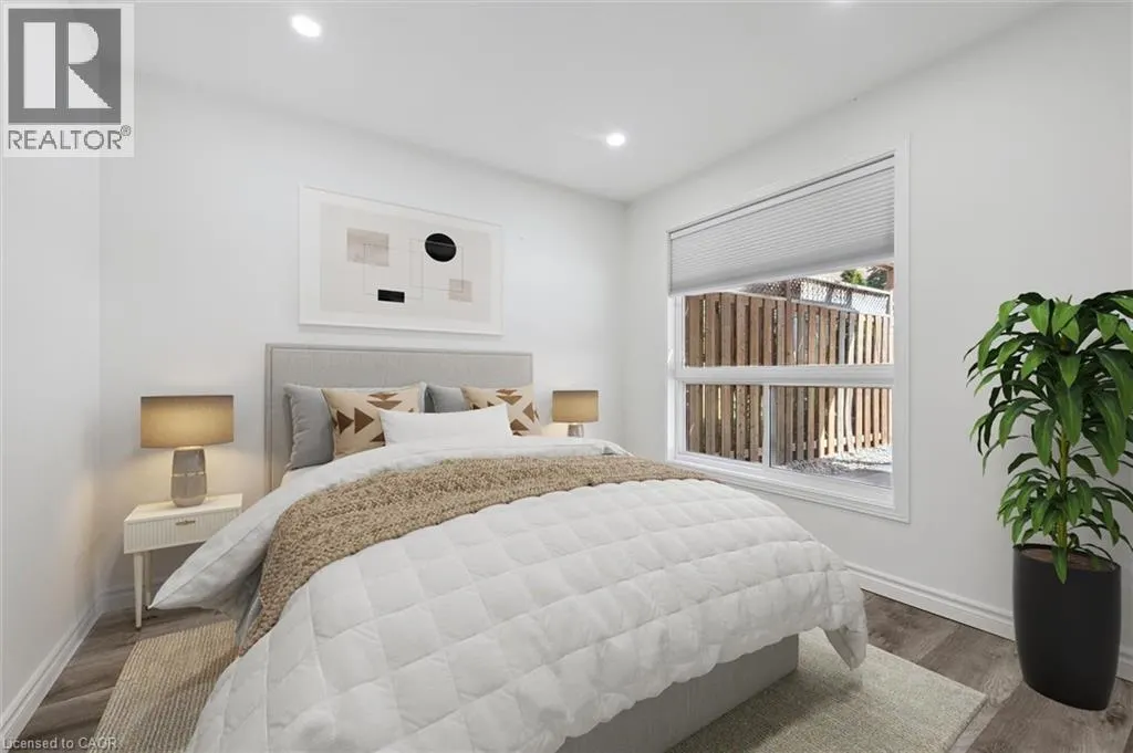 90 UPPER MERCER Street