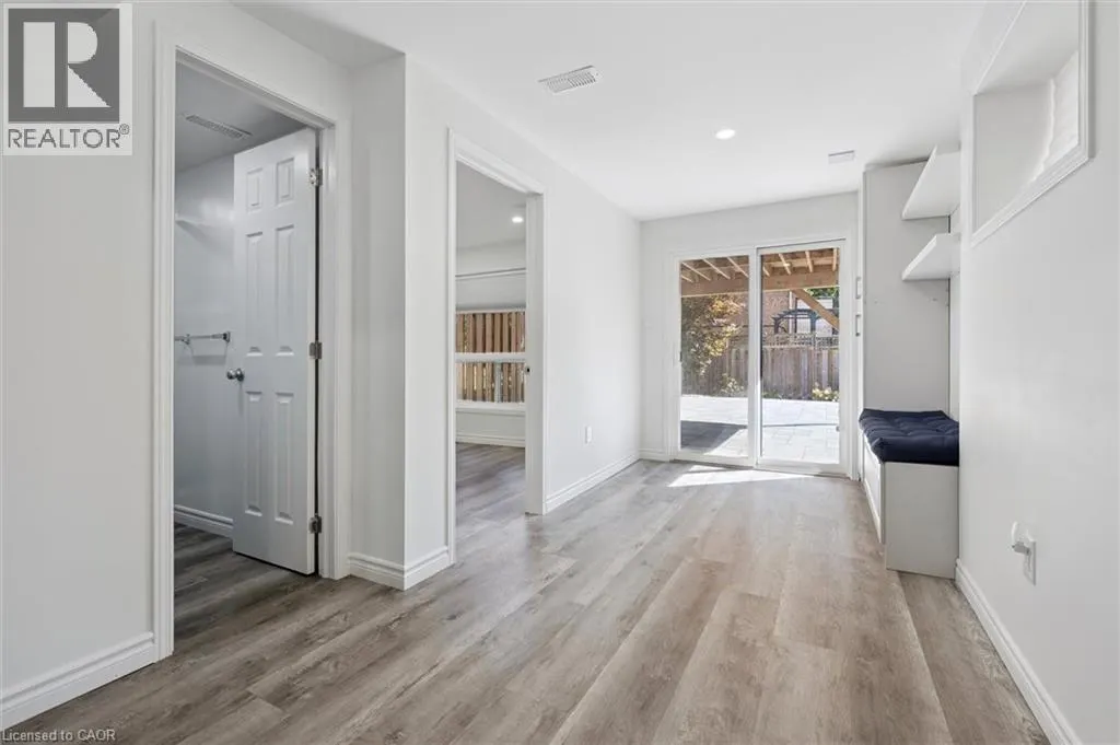 90 UPPER MERCER Street