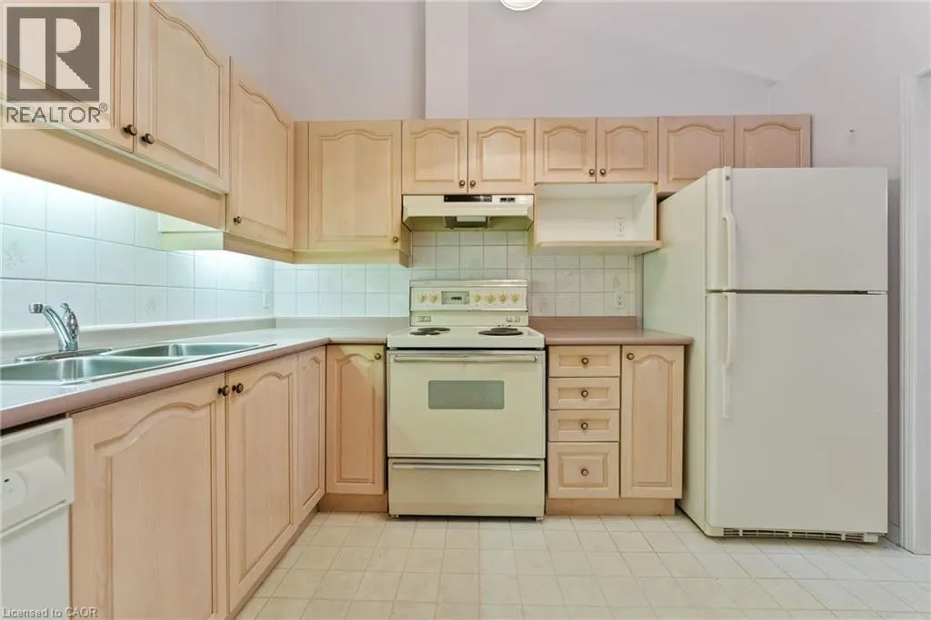 60 RICE Avenue Unit# 20, #20