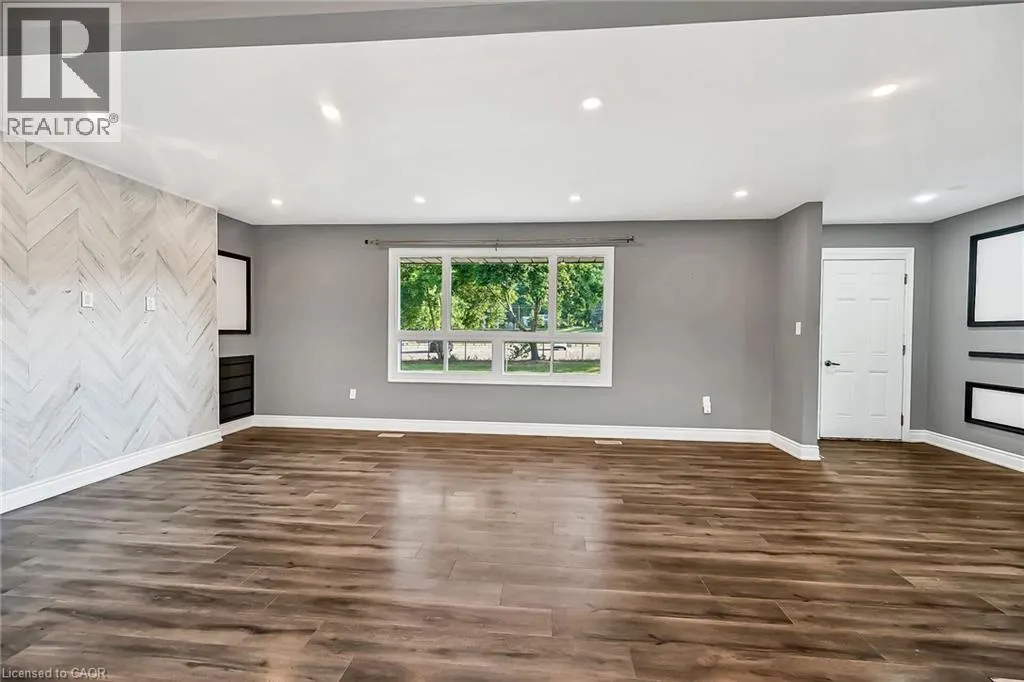 17 BRIERWOOD Avenue