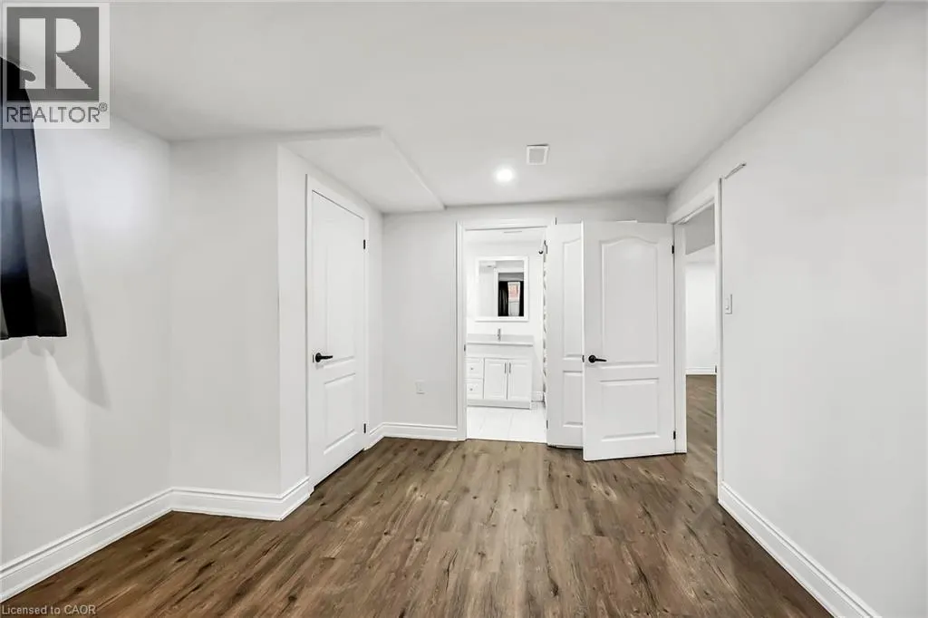 17 BRIERWOOD Avenue
