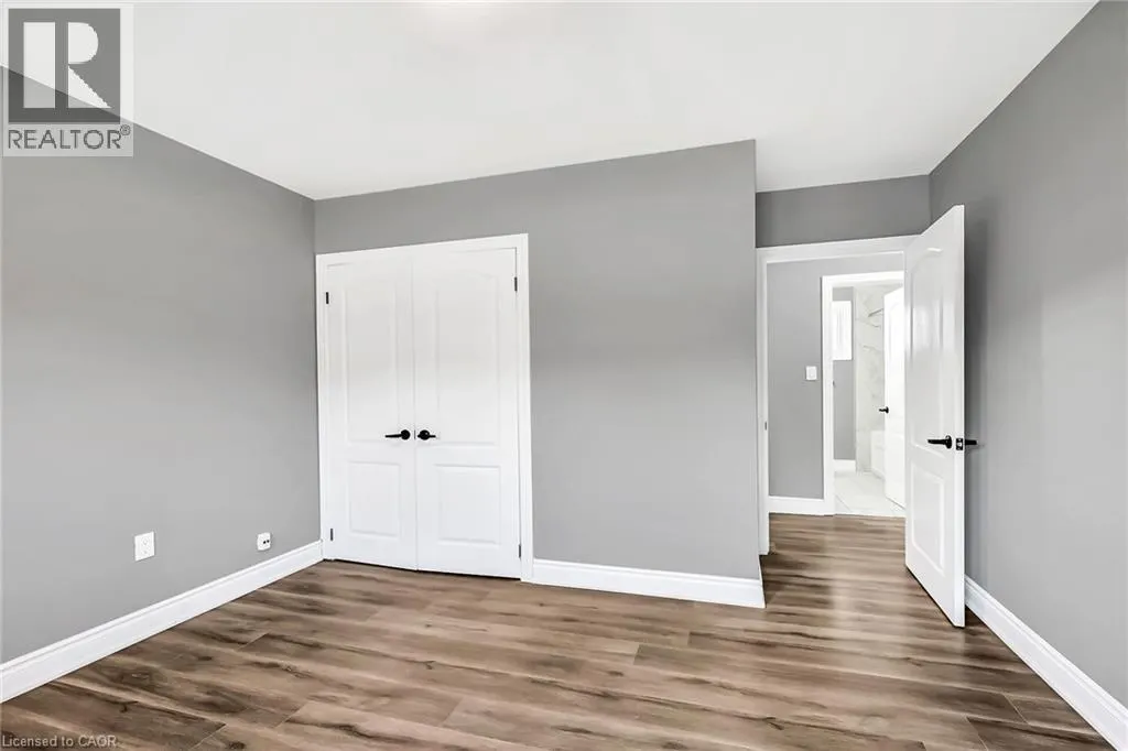 17 BRIERWOOD Avenue