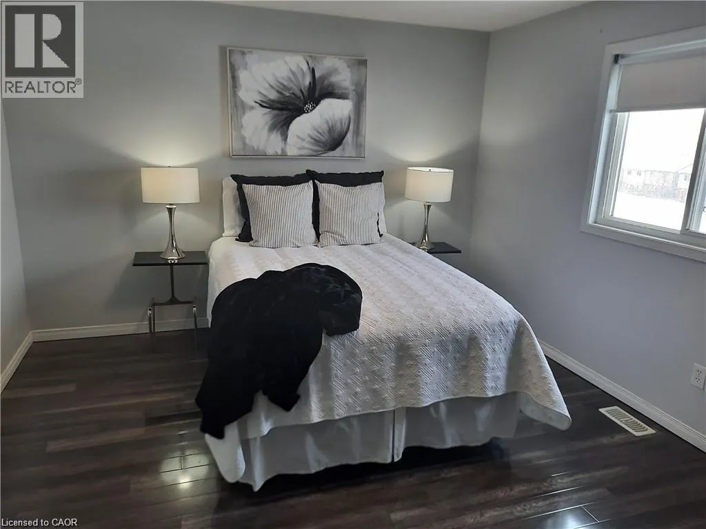 500 SNOWDROP Court