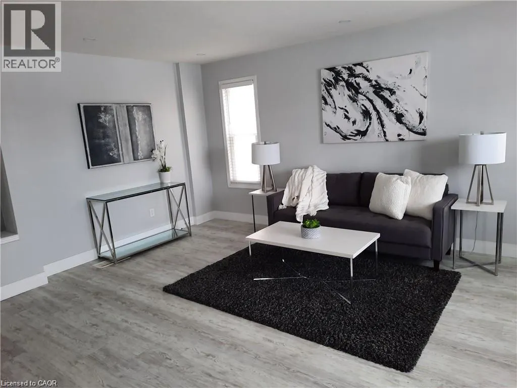 500 SNOWDROP Court
