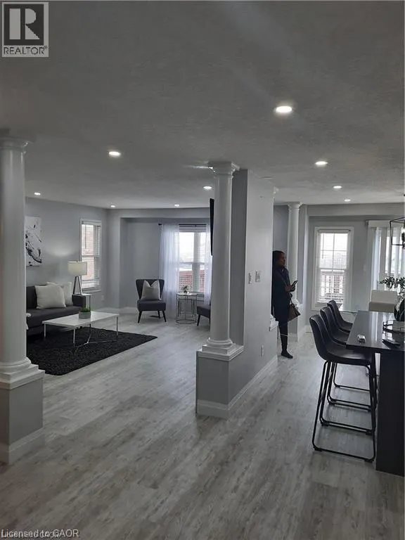 500 SNOWDROP Court