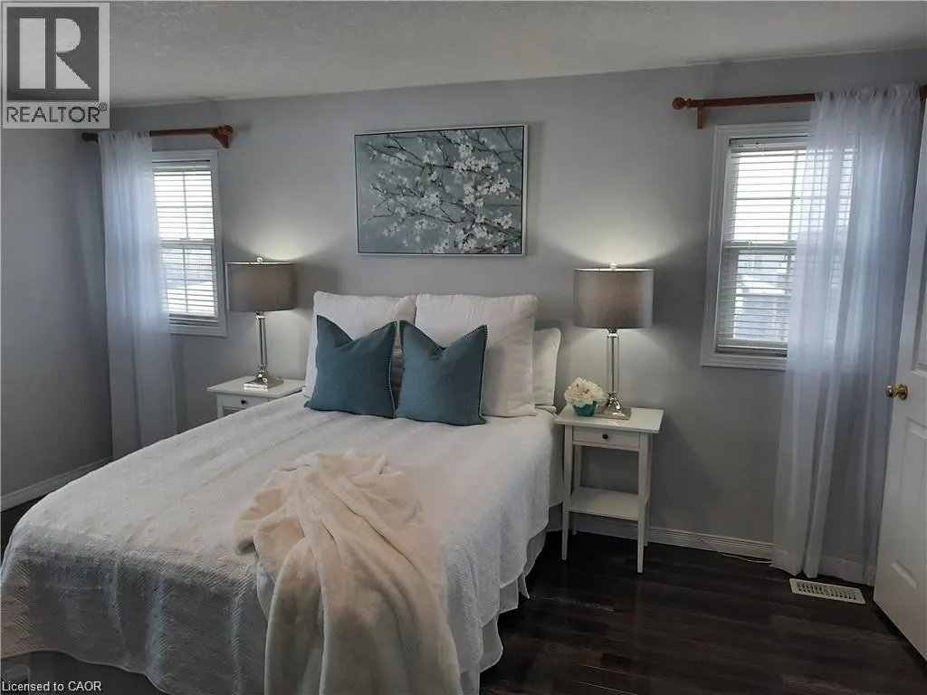 500 SNOWDROP Court