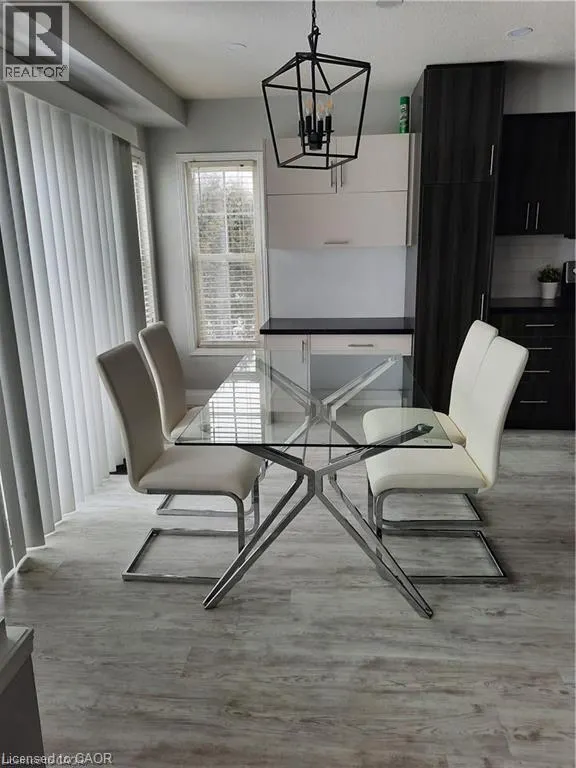 500 SNOWDROP Court